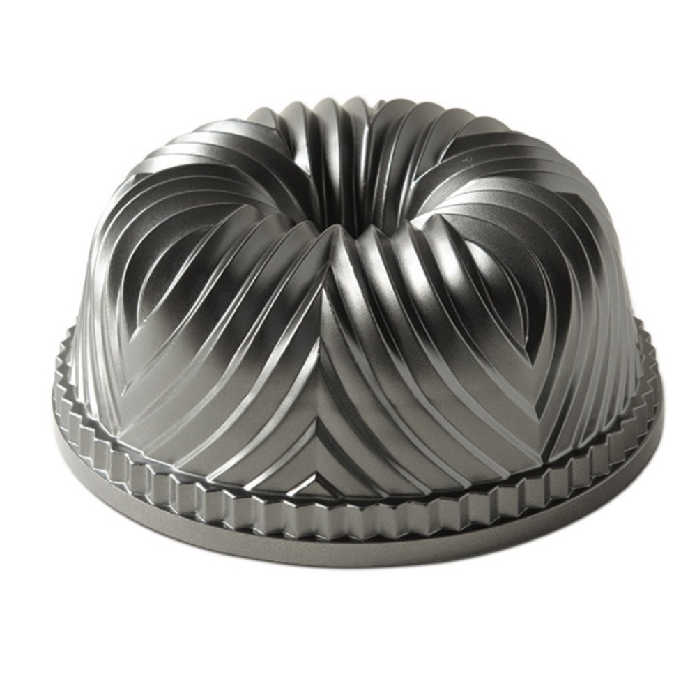 Nordic Ware Bavaria Bundt Pan